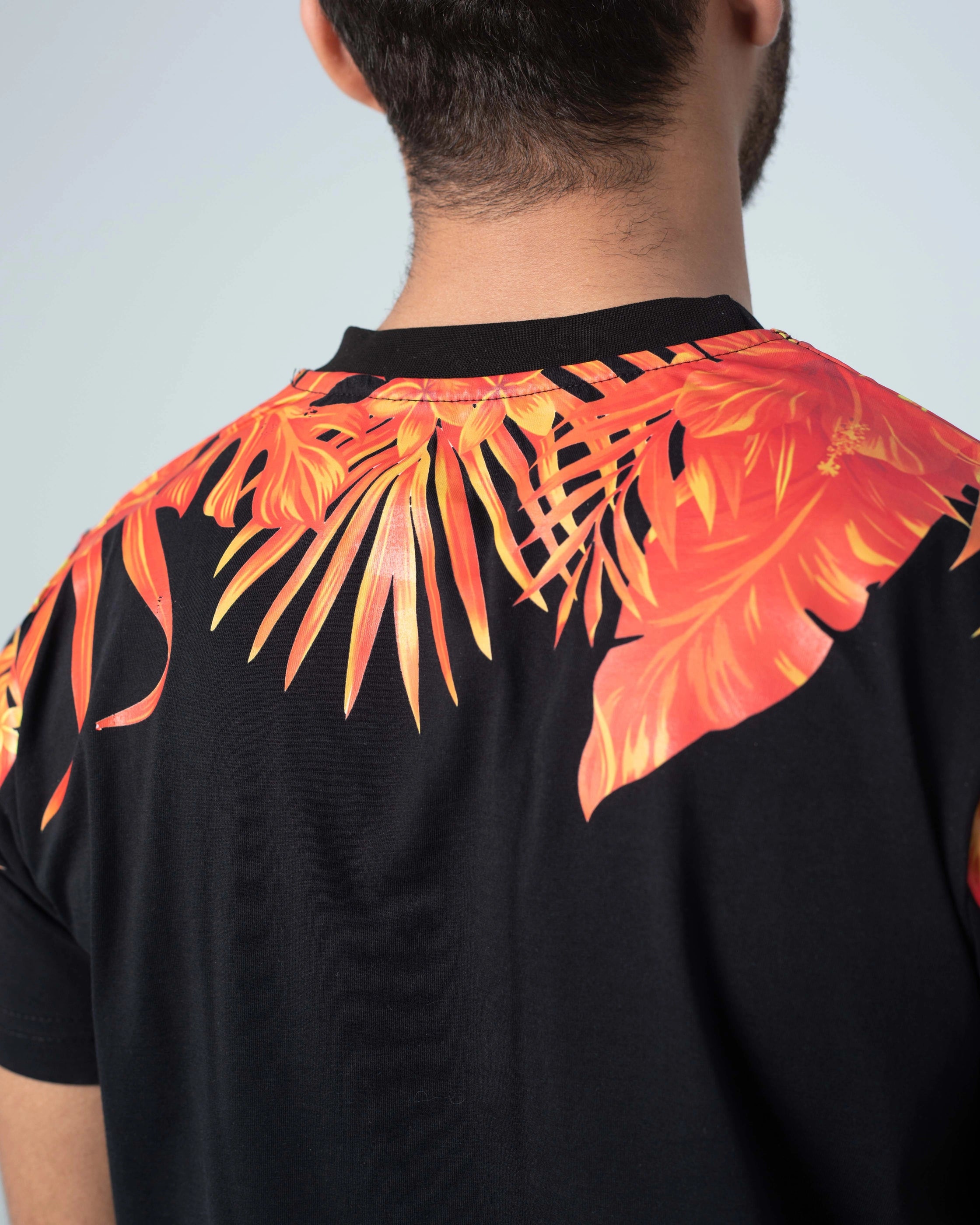 Regular fit T-shirt Black